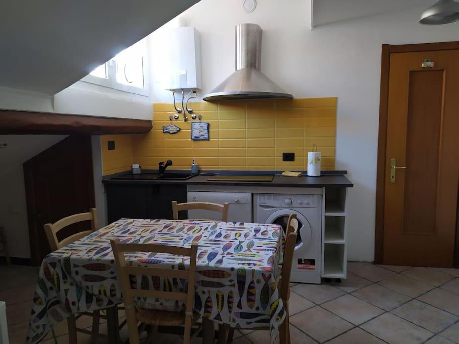 Lecasedisusi Casa Ocra Citra 009056-Lt-0263 Daire Savona Dış mekan fotoğraf